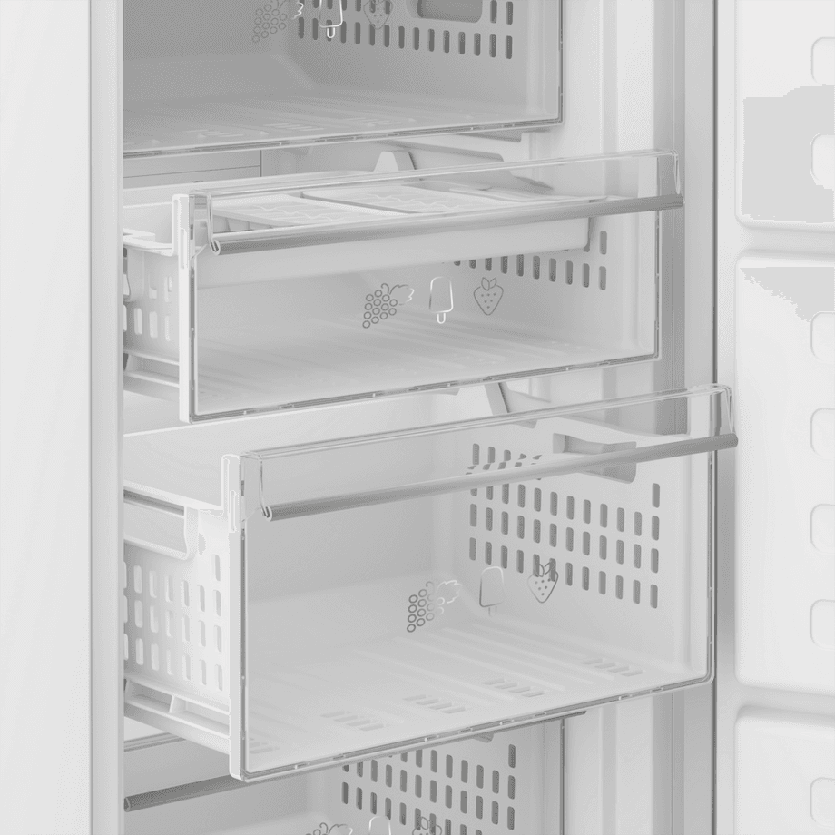 BLOMBERG FNT4454i Tall integrated frost-free freezer