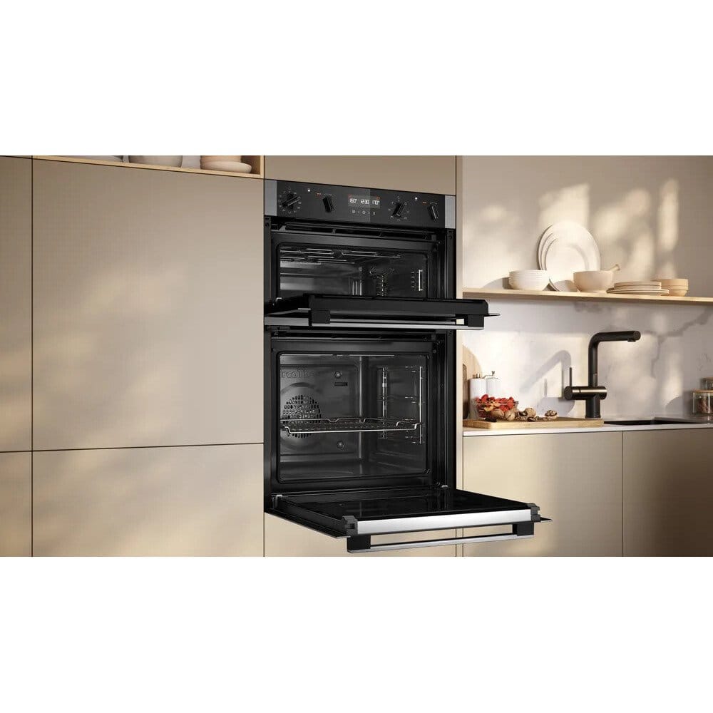 NEFF U2ACH7AN7B Built-in pyrolytic double oven