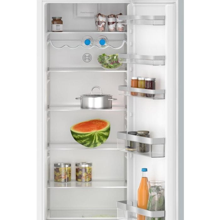 BOSCH KIR81VFE0G Tall Integrated larder fridge