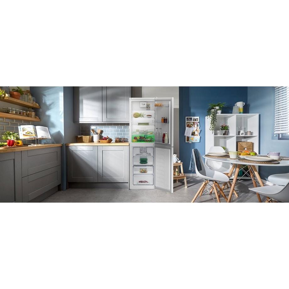BEKO CNG4582VW Frost-free fridge freezer