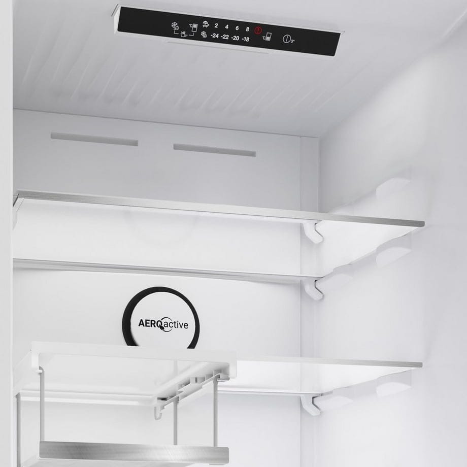 BLOMBERG KND24692V Frost-free fridge freezer