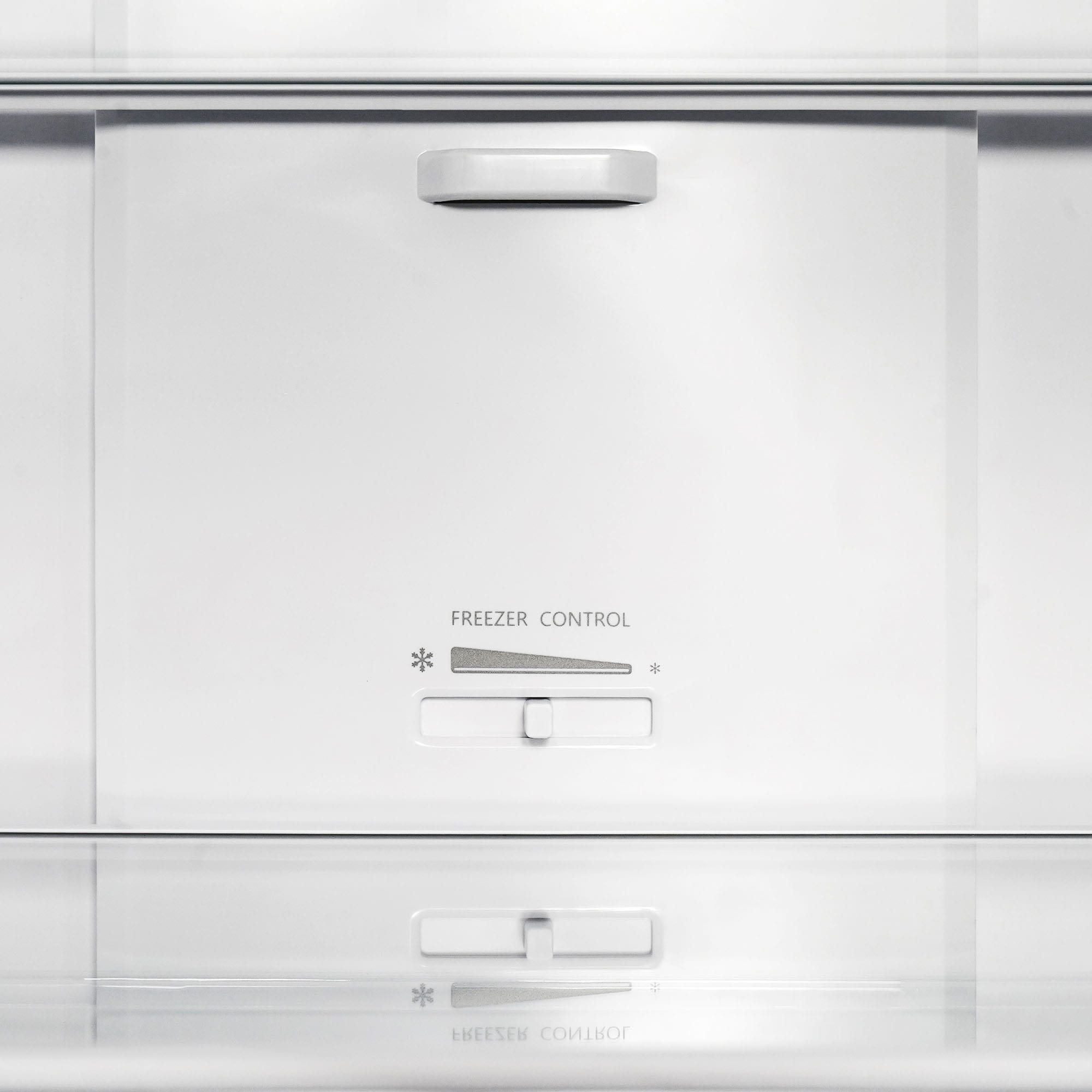 MONTPELLIER MNF167EW Frost-free fridge freezer