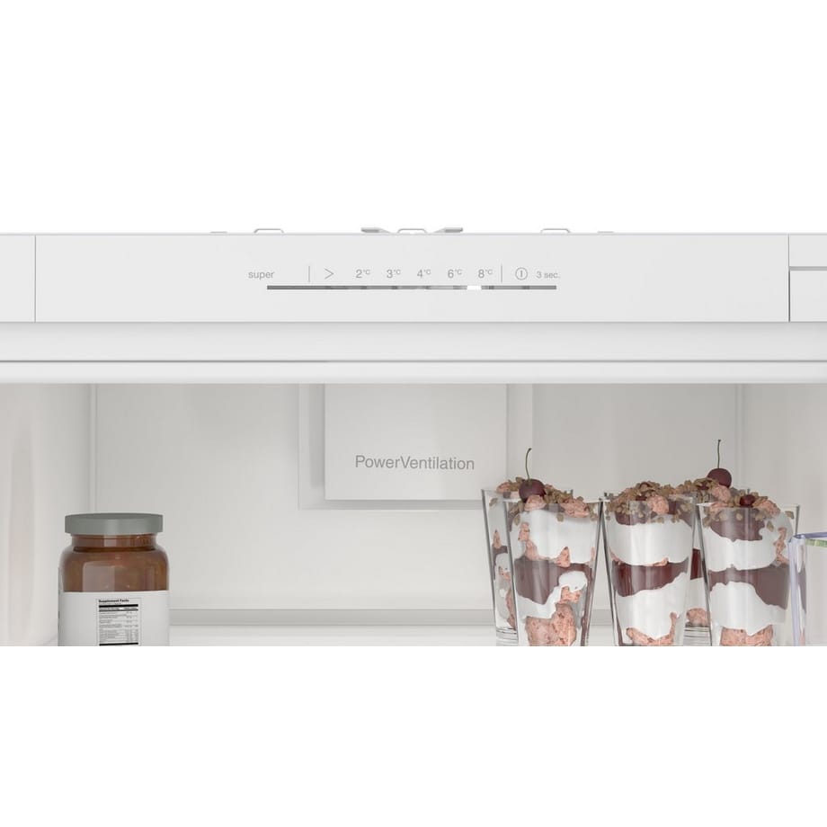 BOSCH KIR81NSE0G Tall Integrated larder fridge