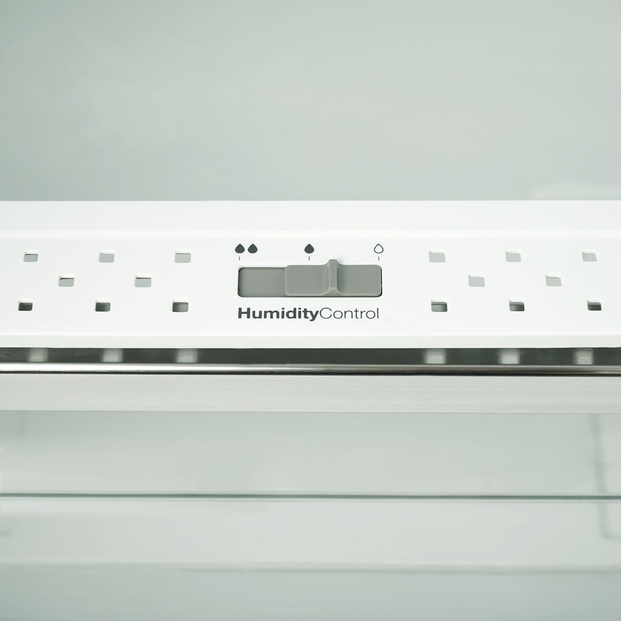 MONTPELLIER MIFF550FF Built-in 50:50 frost-free fridge freezer