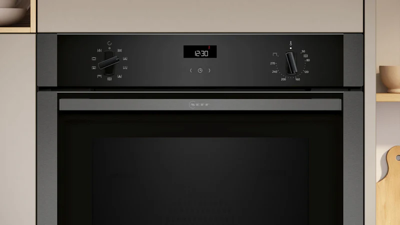 NEFF B1ACE4AG3B Built-in single oven
