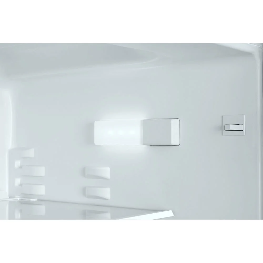TEKNIX BITHUL4 Built-under larder fridge