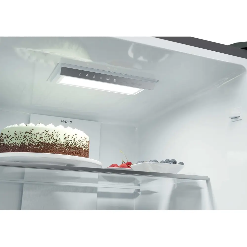 HAIER HTR3518ENMTK Frost-free fridge freezer