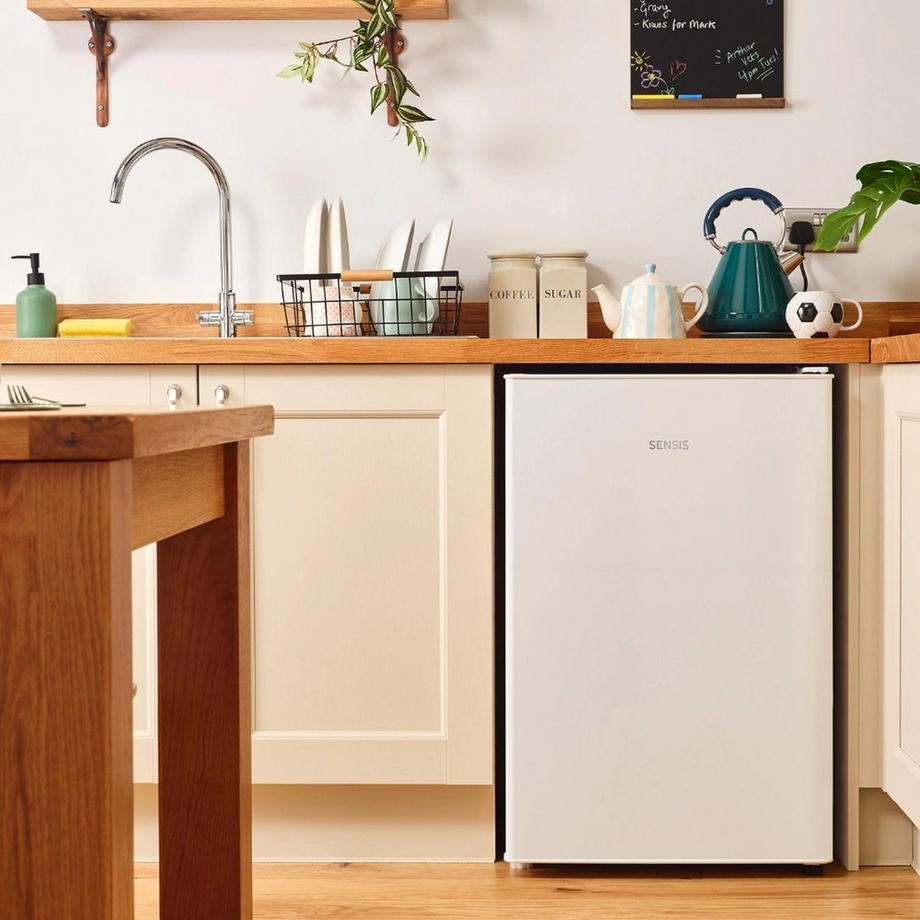 SENSIS RFUCF01F54EW Under-counter fridge with freezer box - Image 6